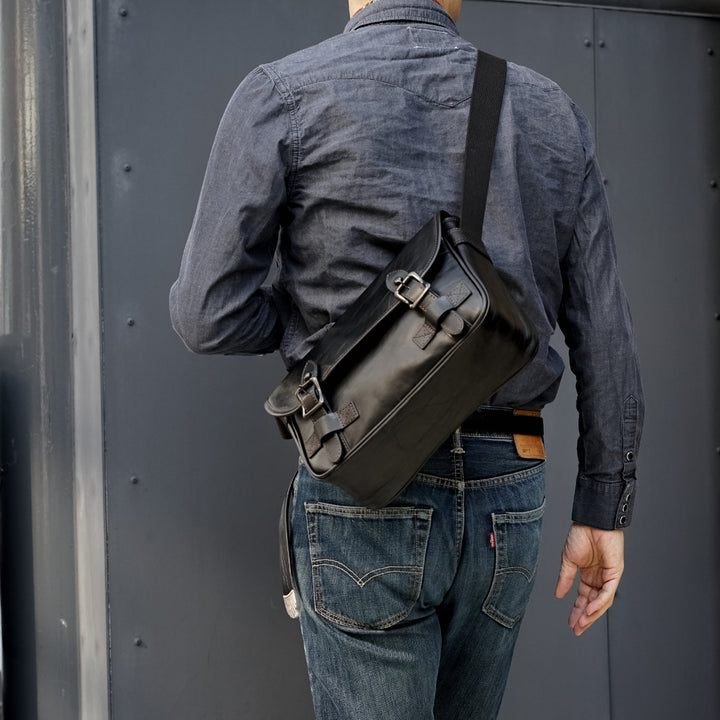 ★ MAIL メッセンジャーバック　装飾 メッセンジャーバッグ【BALLARAT | FIVE WOODS】 – 林五オンラインストア