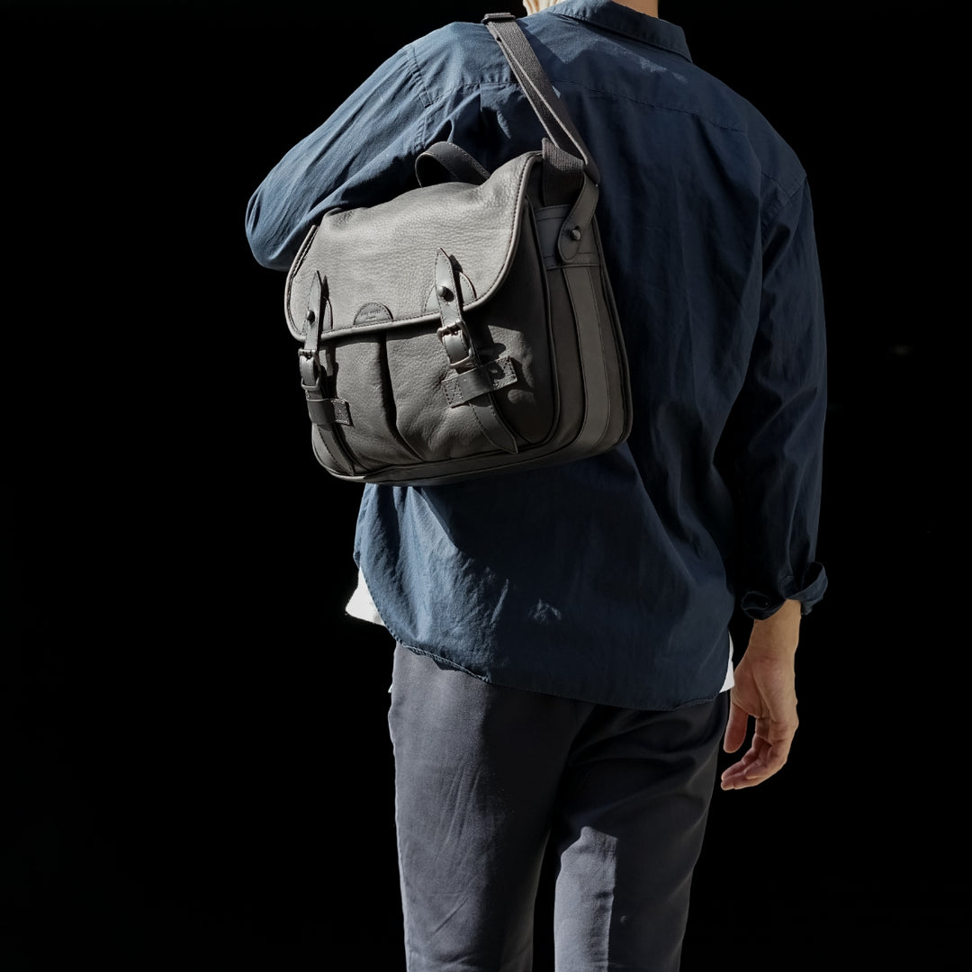 ショルダーバッグ M【NATIVE | FIVE WOODS】 – 林五オンラインストア