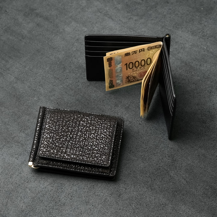 【希少】美品 KUBERA 9981 クベラ エイ革 マネークリップ グリーン 希少】美品 KUBERA 9981 クベラ エイ革 マネークリップ グリーン